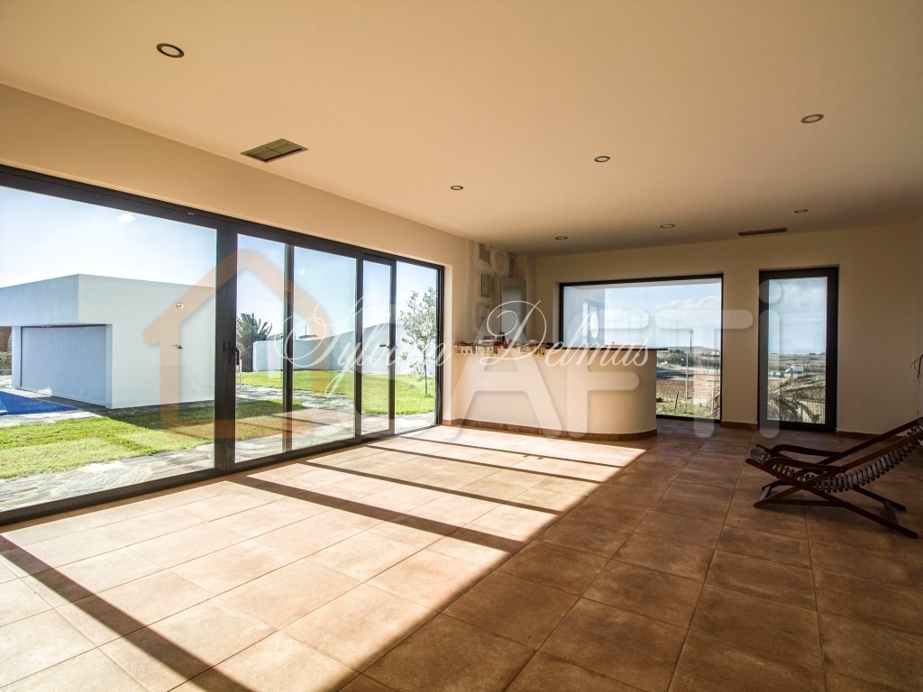 VILLA AVEC GITES PROCHE COTE ATLANTIQUE PORTUGUAISE