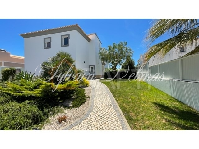 VILLA  A  Lagoa / Vale do Olival