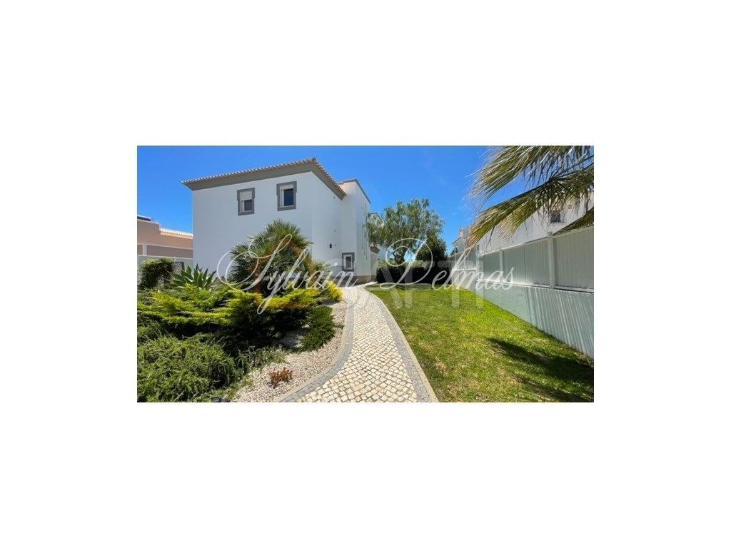 VILLA  A  Lagoa / Vale do Olival