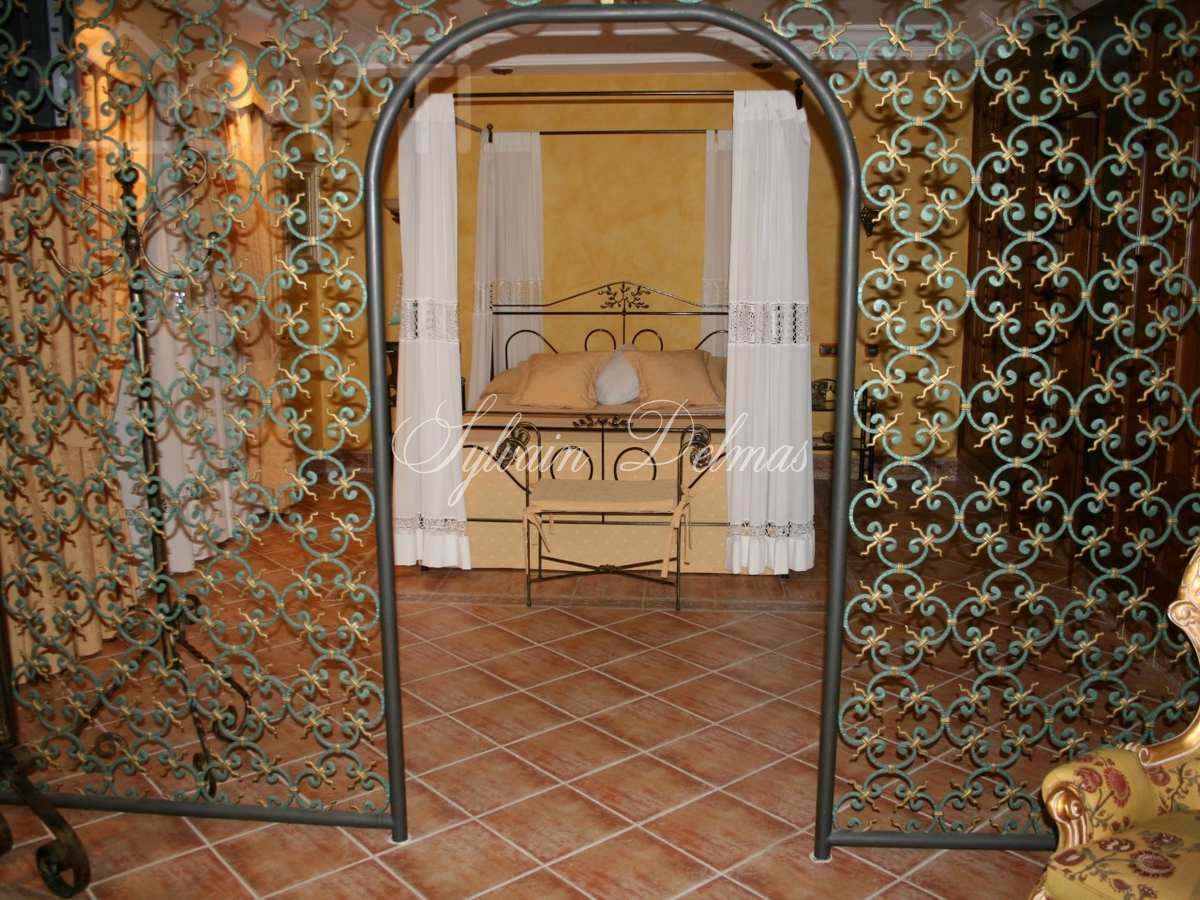 VILLA  ENTRE BARCELONE ET TARRAGONA