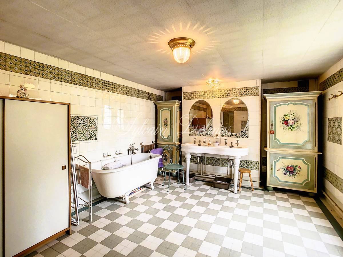 MAISON BOURGEOISE EST DE TOURS 450 M² SUR 3700M² DE TERRAIN