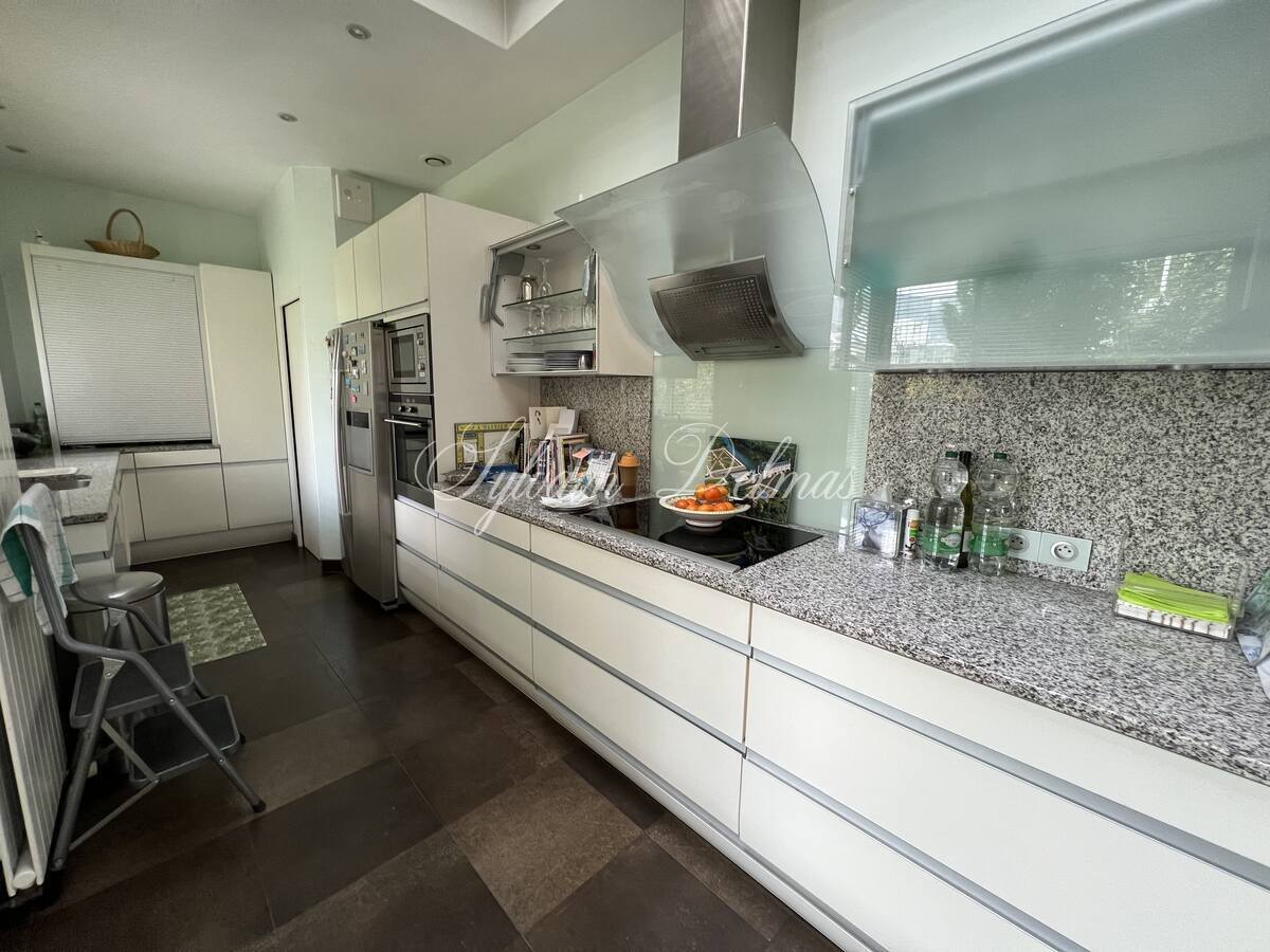 Hôtel Particulier Boulevard Béranger 303m2