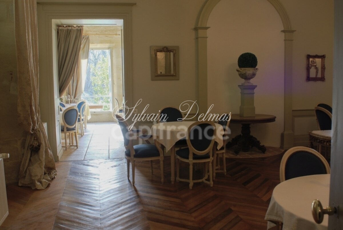 A vendre Château 900 m² à PERIGUEUX