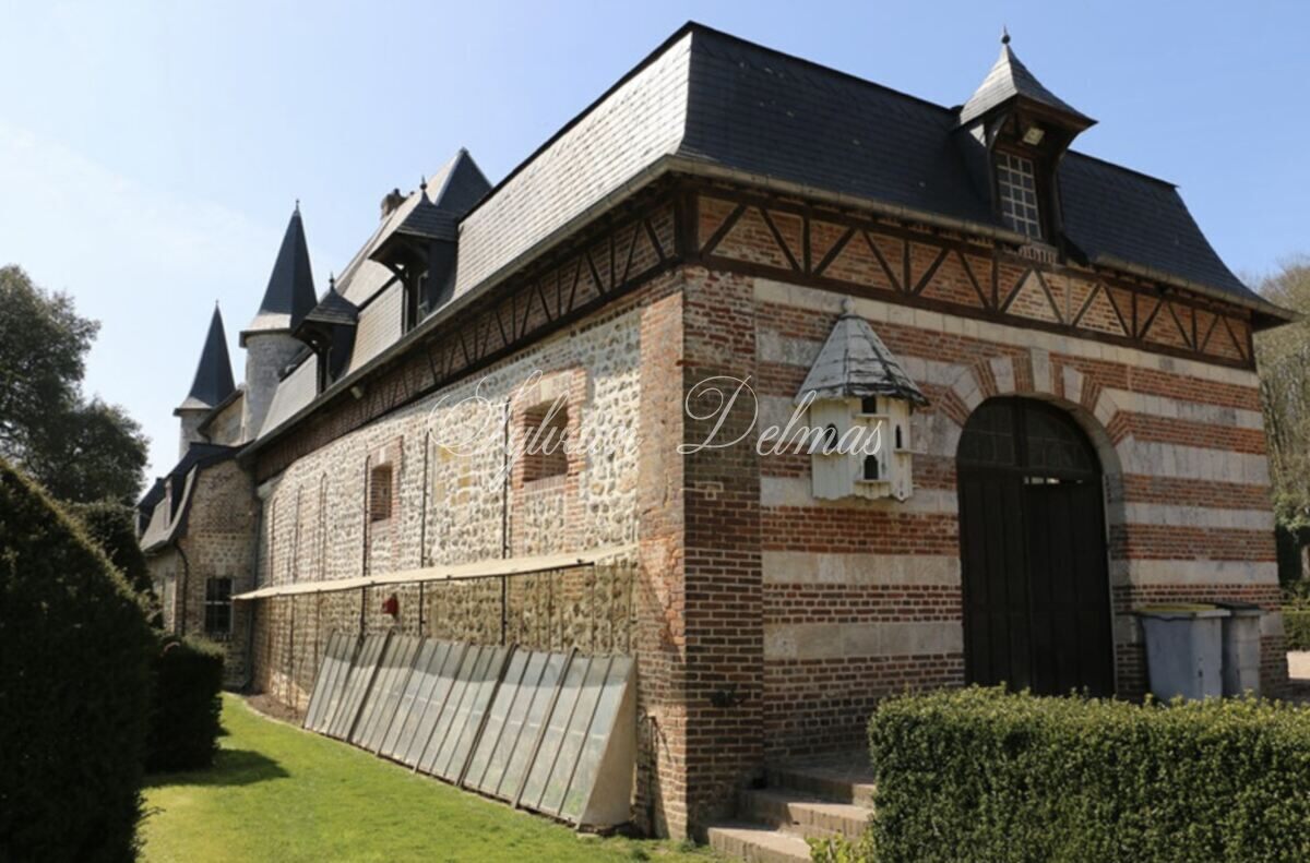 CHATEAU HISTORIQUE DU XIVèmé DANS L'EURE ( 27)  3.450M