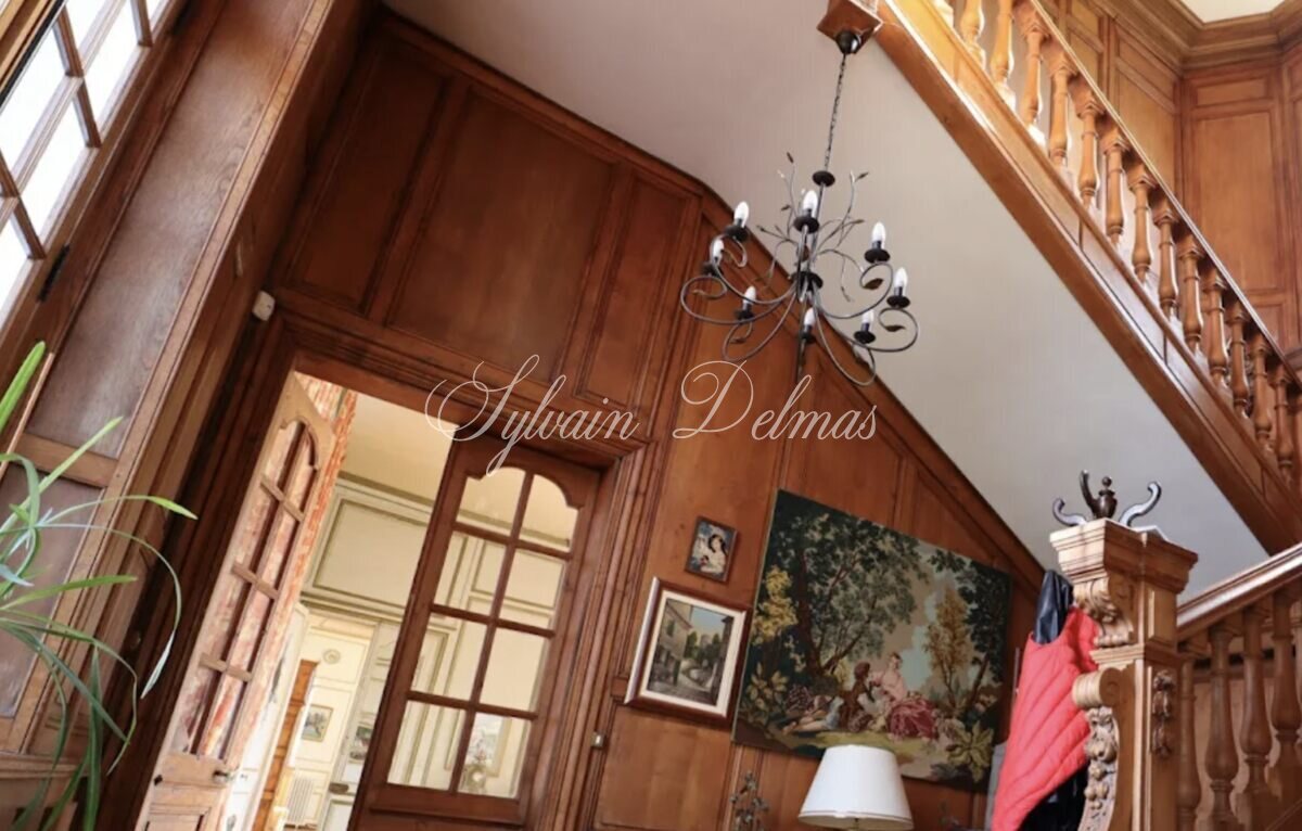CHATEAU HISTORIQUE DU XIVèmé DANS L'EURE ( 27)  3.450M