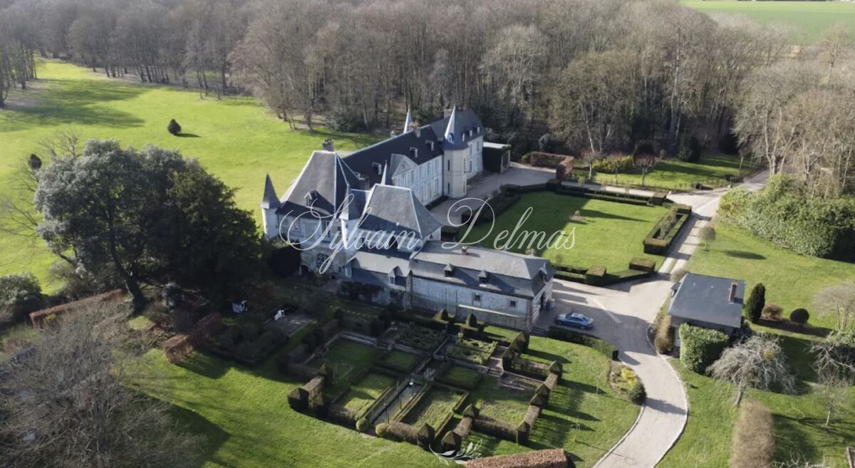CHATEAU HISTORIQUE DU XIVèmé DANS L'EURE ( 27)  3.450M