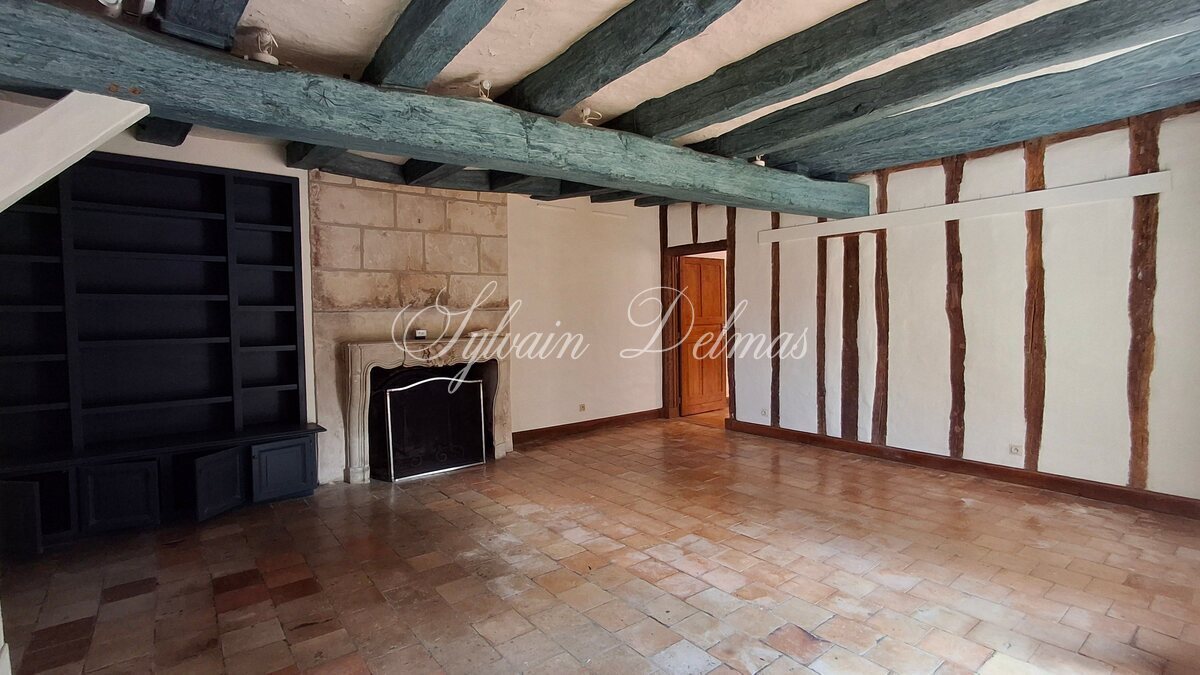 OFF MARKET EN EXCLU. A St. Cyr sur LOIRE. 1.250M€