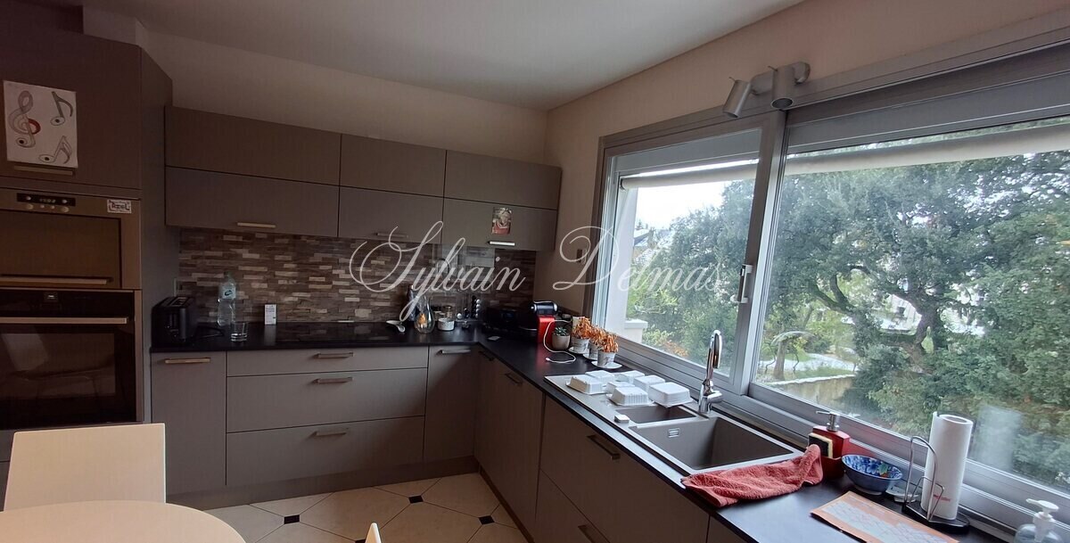 Superbe appartement de 150m2 ultra lumineux aux jardin des Prébendes à Tours