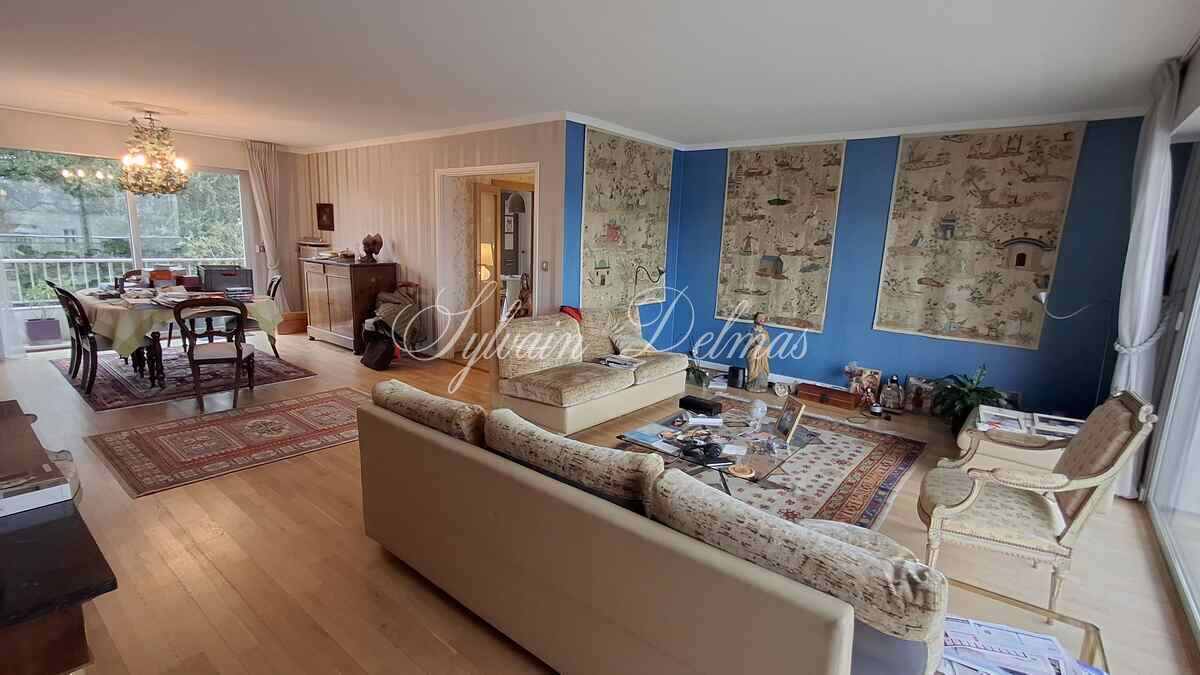 Superbe appartement de 150m2 ultra lumineux aux jardin des Prébendes à Tours