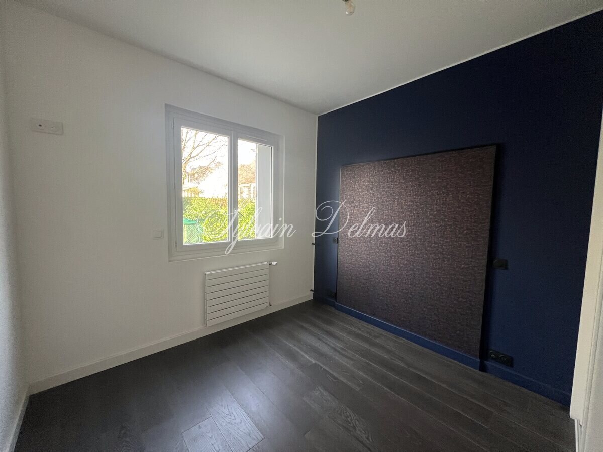 Appartement T2 rez de chaussée à Saint Cyr sur LOIRE
