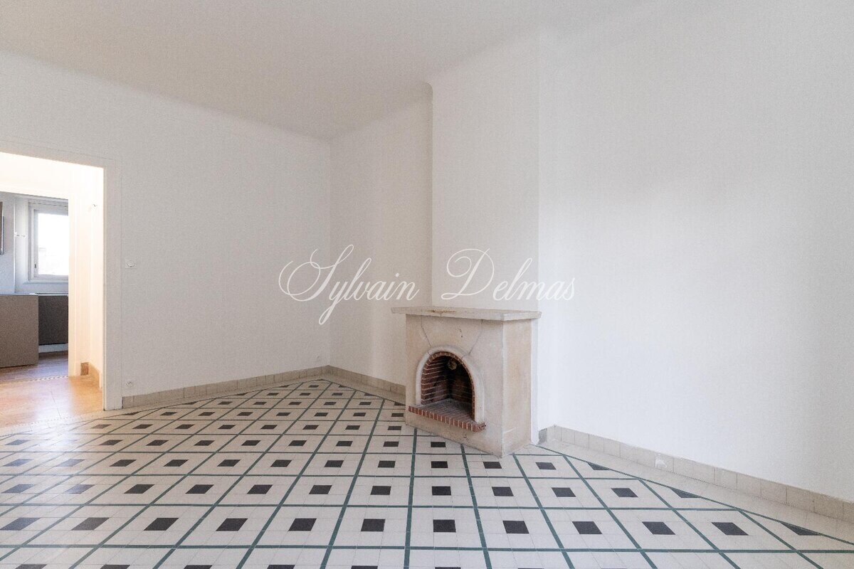 Appartement lumineux aux halles a Tours