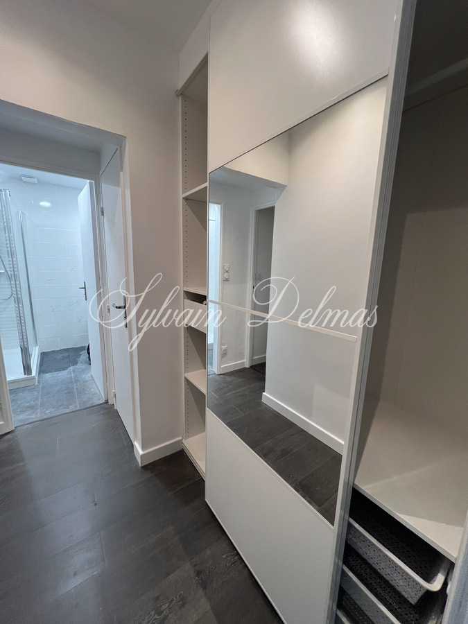 Appartement T2 rez de chaussée à Saint Cyr sur LOIRE