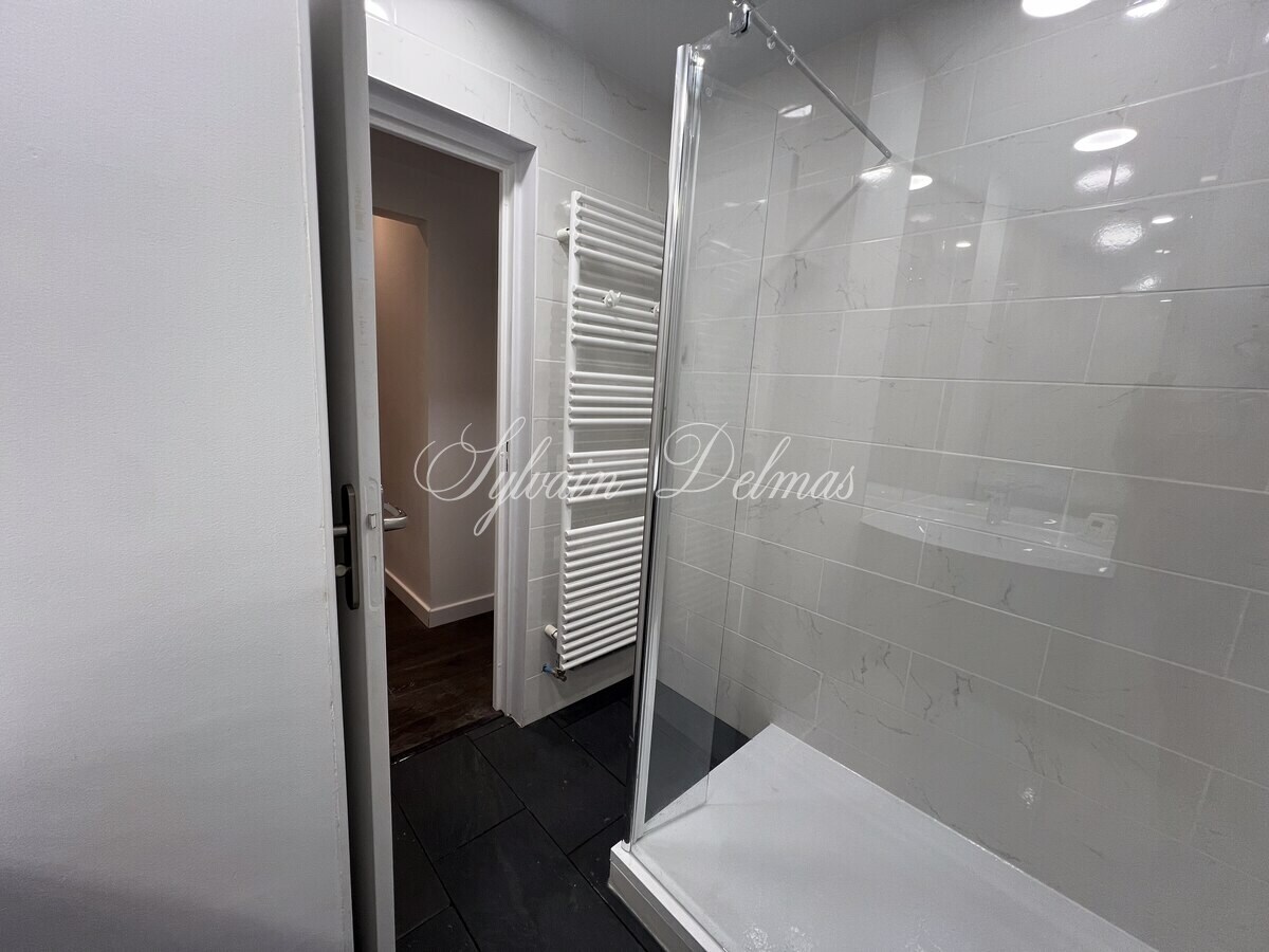 Appartement T2 rez de chaussée à Saint Cyr sur LOIRE