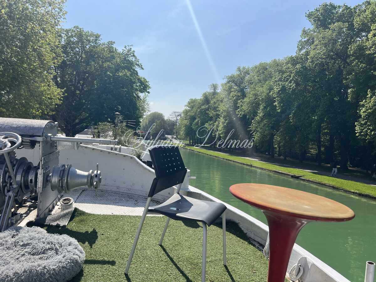 RARE A SAISIR PENICHE A REIMS EN BORDURE DU CANAL DE REIMS
