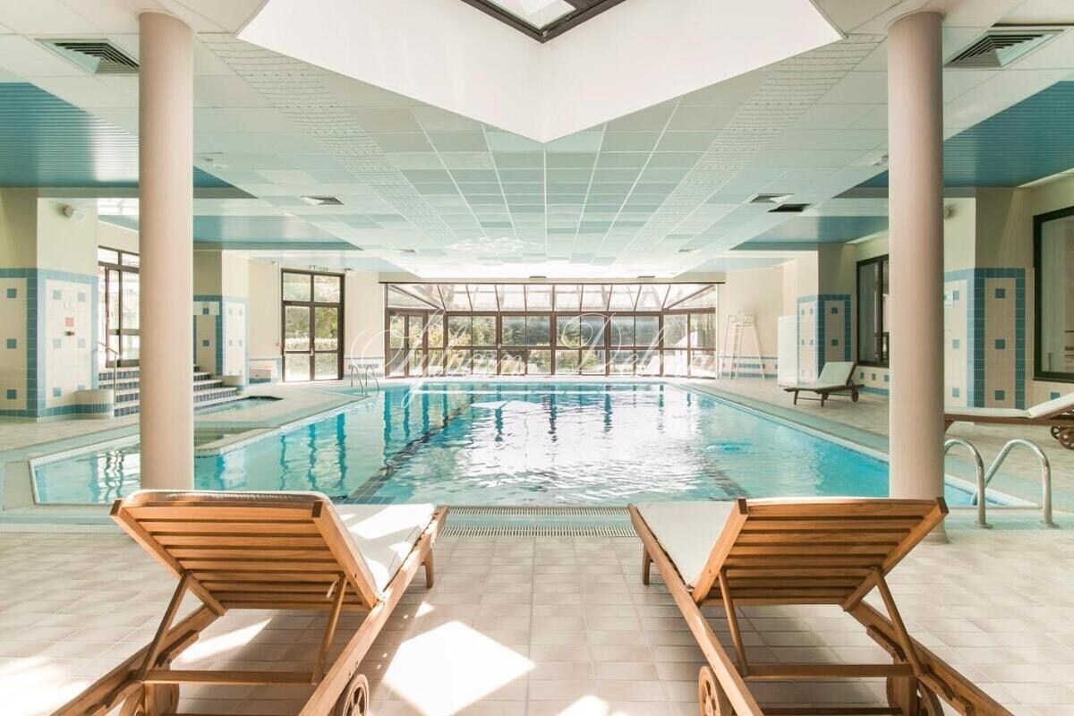 Hôtel restaurant spa 178 chambres proche de VALENCE (26)