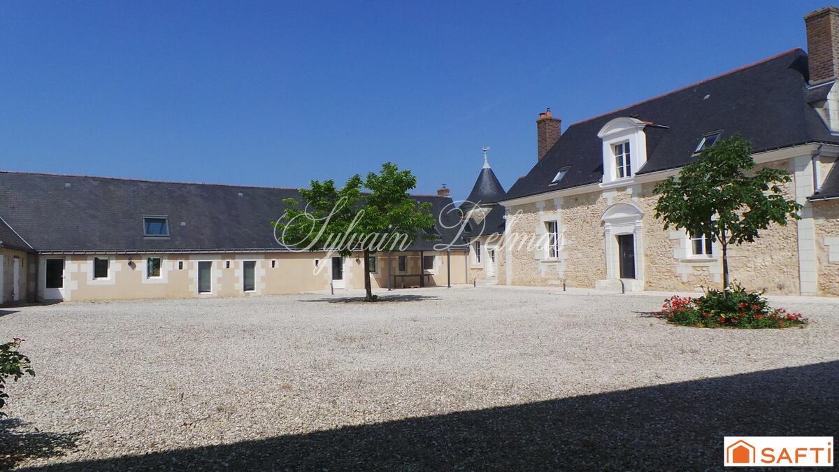 Propriete sur plus de 5 hectares nord de Tours