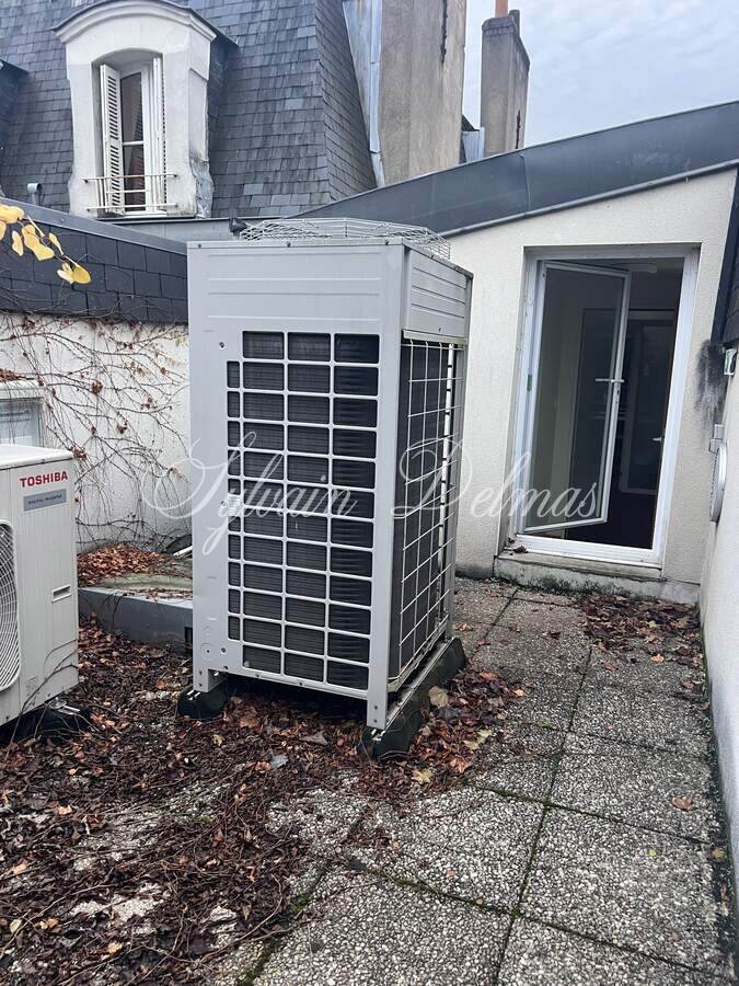 IMMEUBLE DE BUREAUX  Prix sacrifié