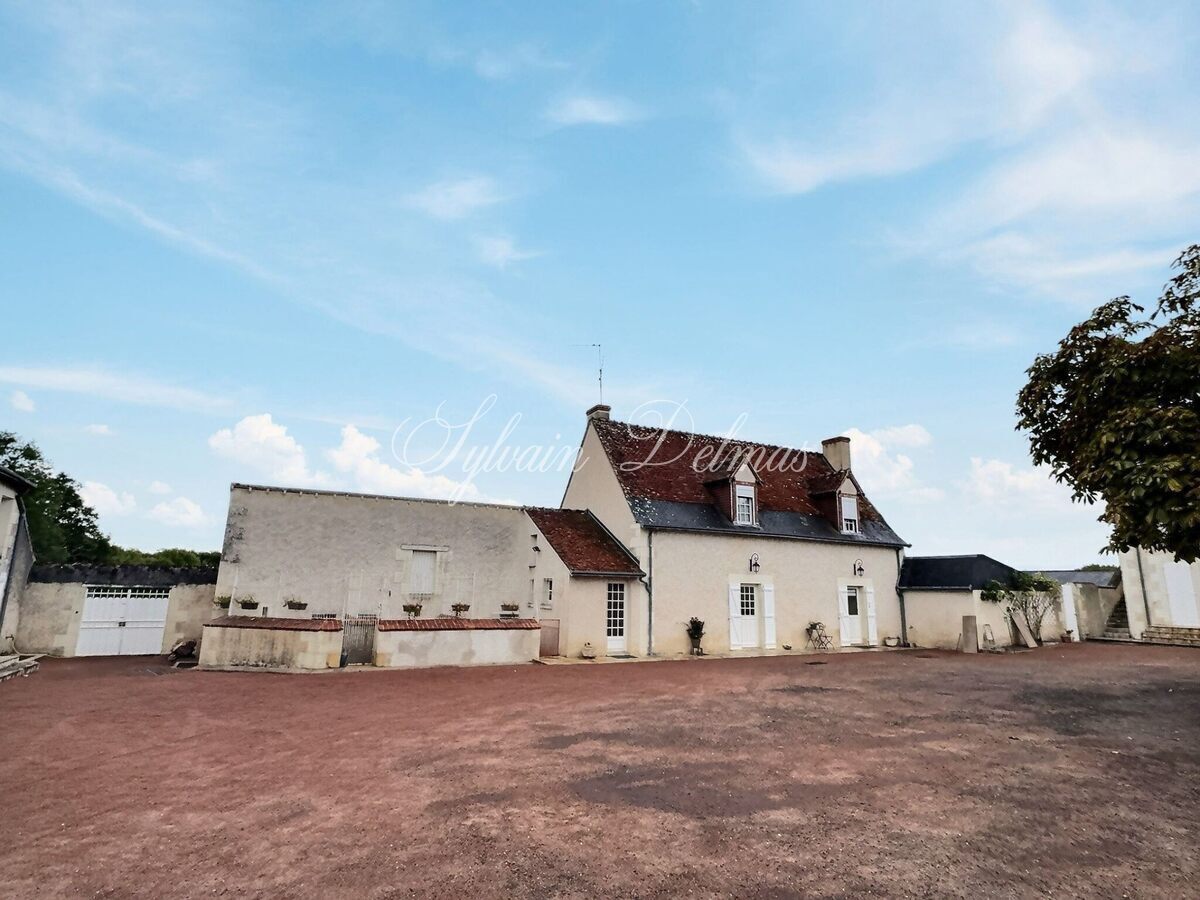 Domaine de 180ha d’un seul près de à Loches.