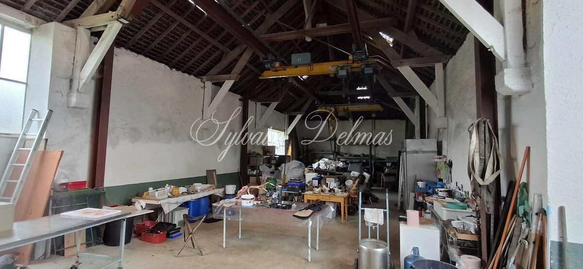 Domaine de 180ha d’un seul près de à Loches.