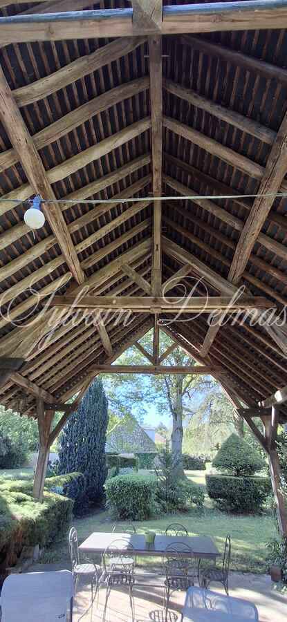 Superbe Maison en piere de taille du XVIII ème en parfait état au sud de Tours.