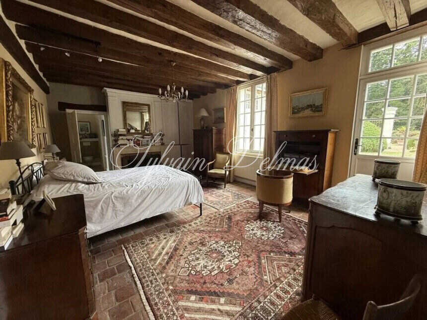 Superbe Maison en piere de taille du XVIII ème en parfait état au sud de Tours.