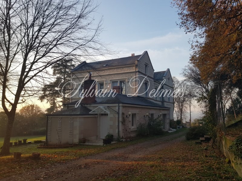Château — Chateau - 10 pièces - 1200m²