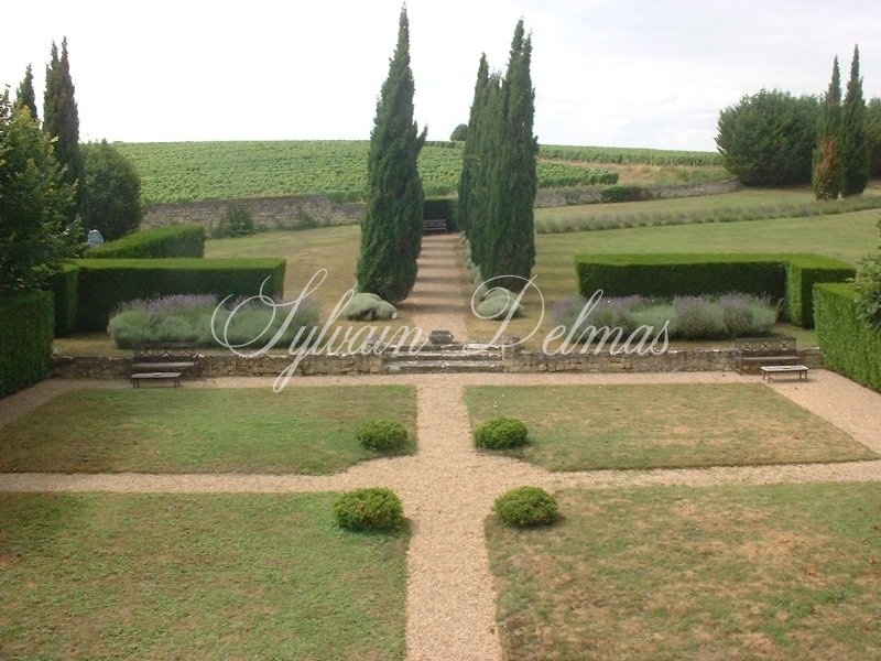Château — Chateau - 10 pièces - 500m²