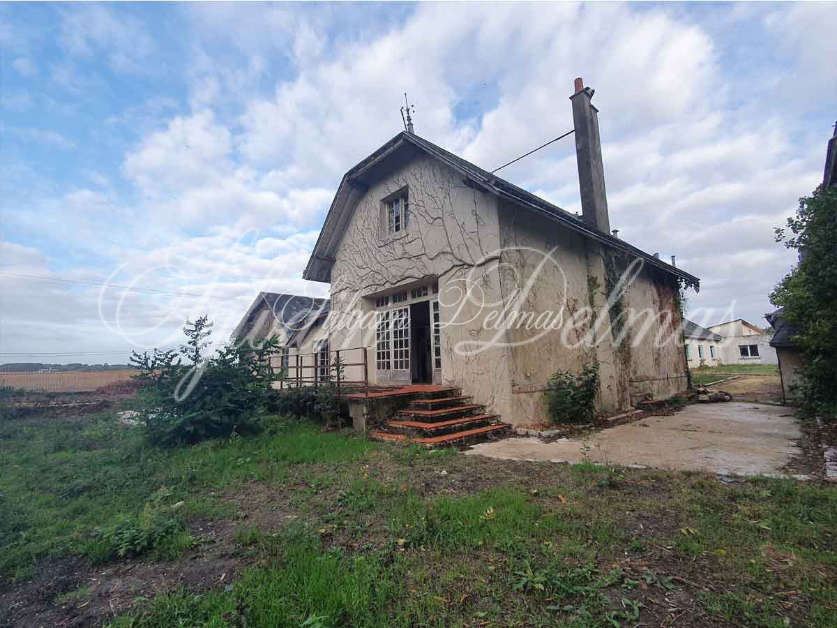 Château — Chateau - 19e - 4400m² - A Restaurer