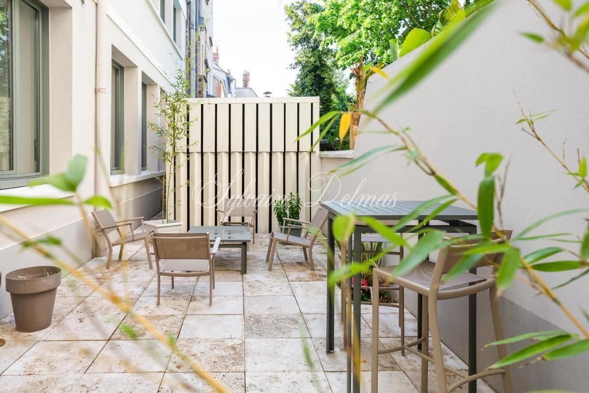 Immeuble de standing — Immeuble de rapport - Centre TOURS - 8 appartements