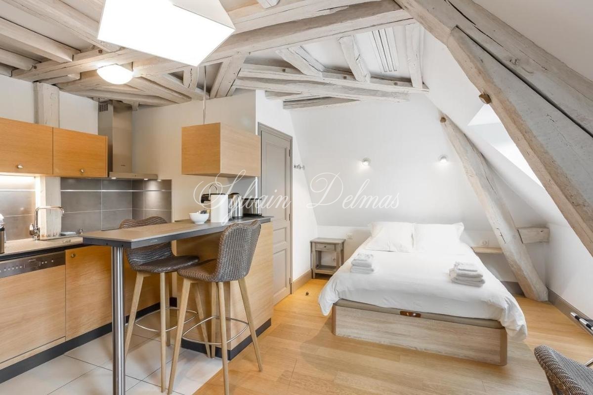 Immeuble de standing — Immeuble de rapport - Centre TOURS - 8 appartements