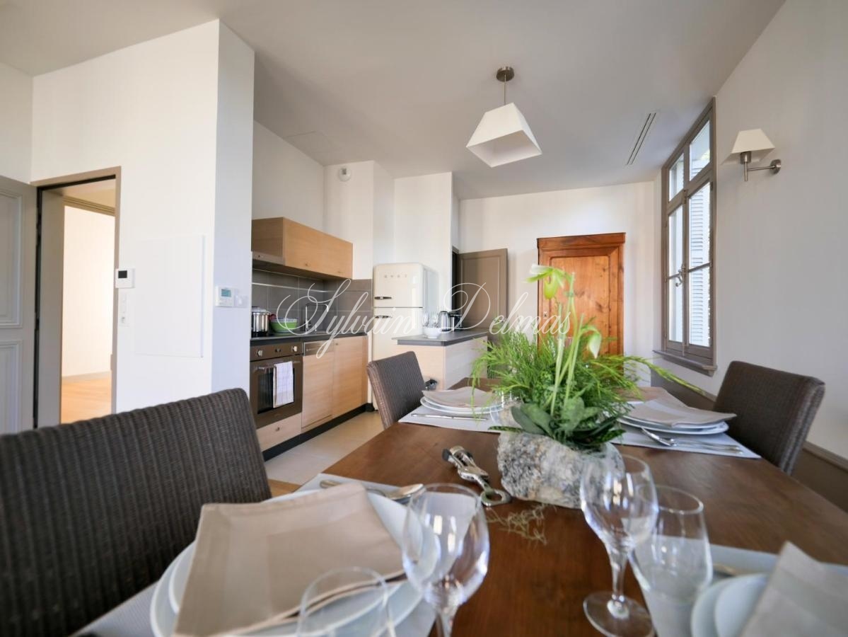 Immeuble de standing — Immeuble de rapport - Centre TOURS - 8 appartements
