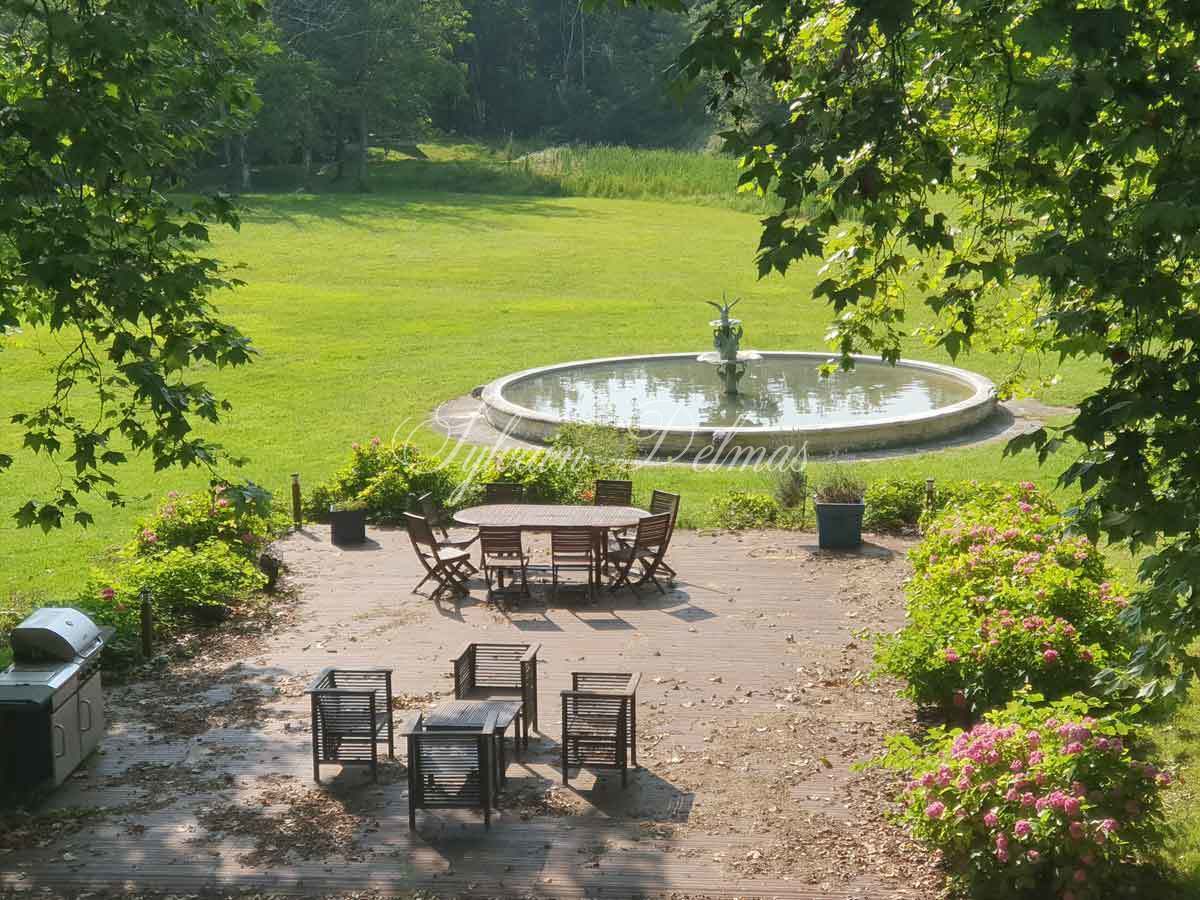 Château — Chateau XVe et XVIe - 30 pièces - 1550m² - 41 Ha
