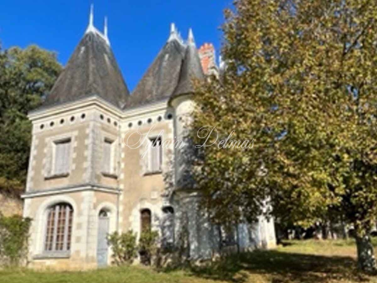 Château — Chateau XVIe et XIXe entre Amboise et Tours