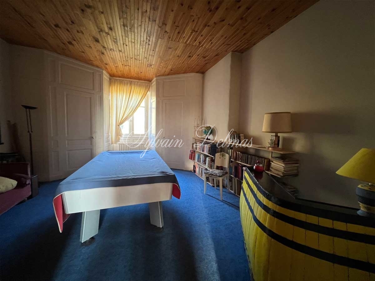 Château — Chateau avec complexe hôtelier et camping - 30min de Tours