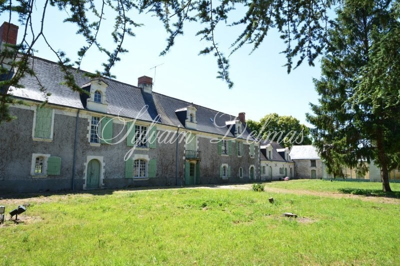 Château proche Saumur