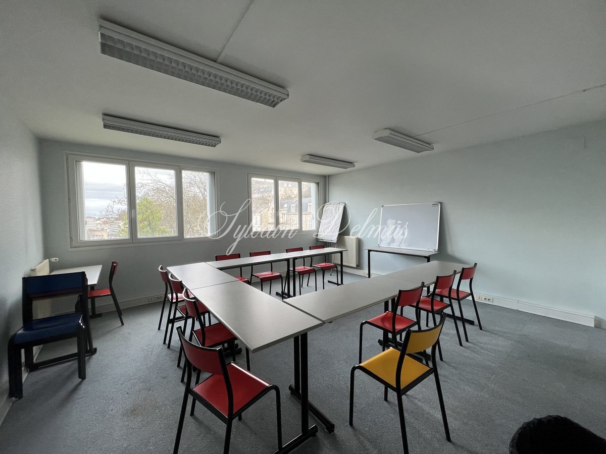 Immeuble de standing — IMMEUBLE DE RAPPORT
