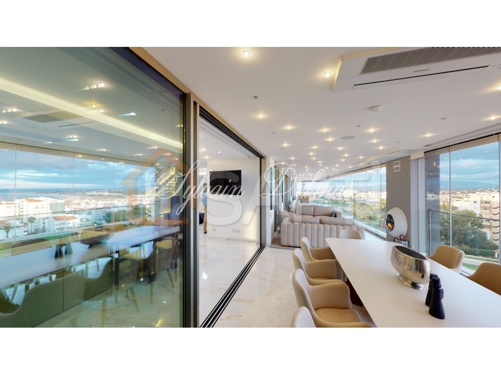 Appartement d'exception — REGION ALGARVE   APPARTEMENT DE HAUT STANDING T5 / TERRASSE / PISCINE / JACCUZZI