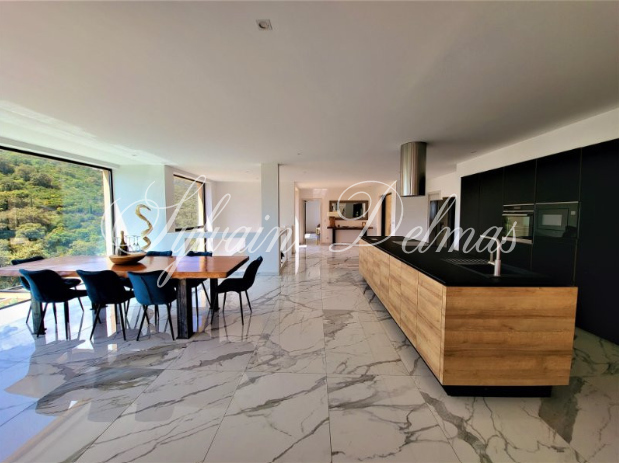 VILLA PROCHE SAINT TROPEZ