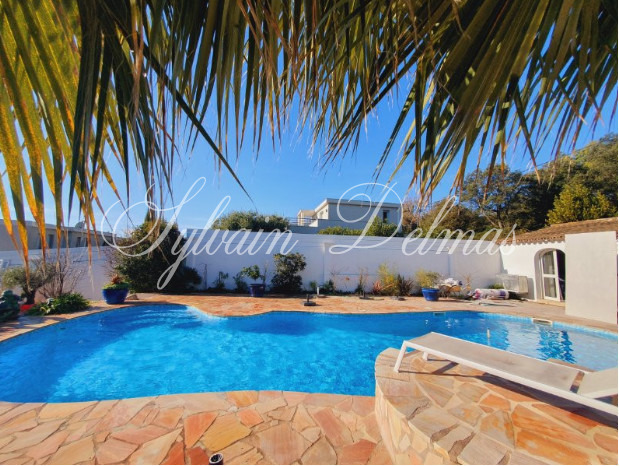 VILLA AU SUD D' ALICANTE