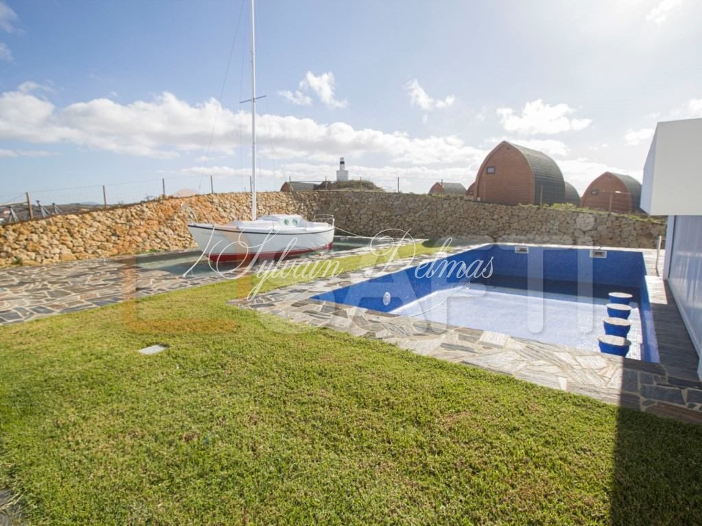 VILLA AVEC GITES PROCHE COTE ATLANTIQUE PORTUGUAISE