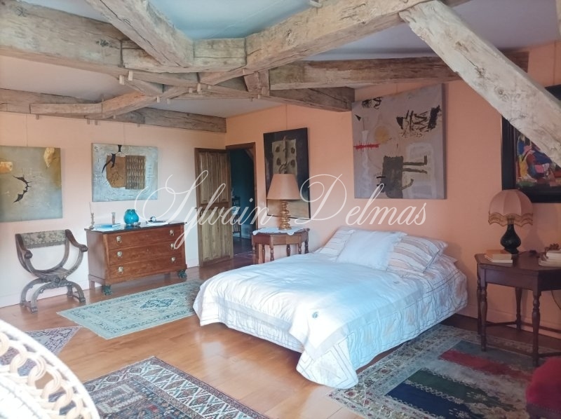 Château — CHATEAU DANS LE LOT ET GARONNE