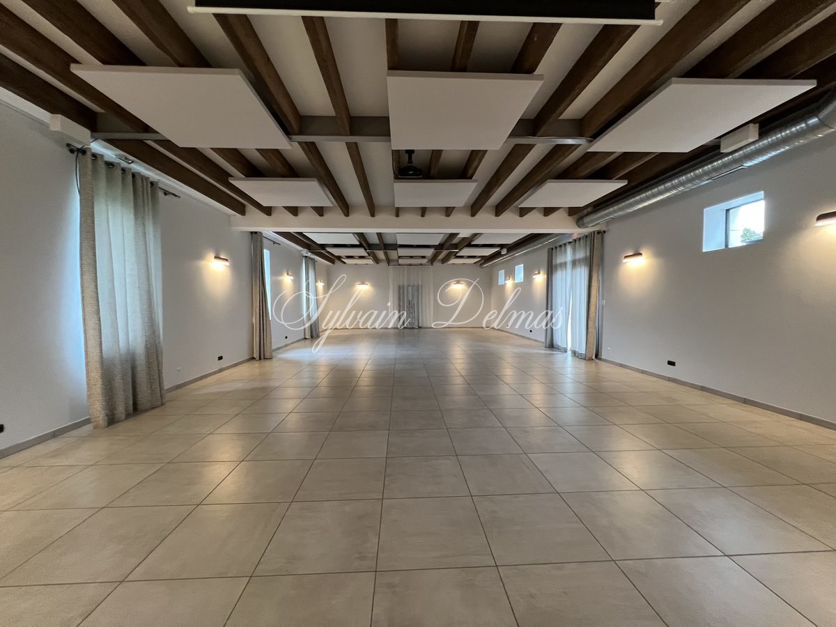 Château — CHATEAU HOTEL ENTRE TOURS ET CHATEAUROUX