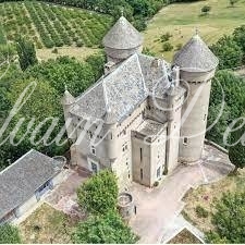 Château médiéval proche du pont de Millau