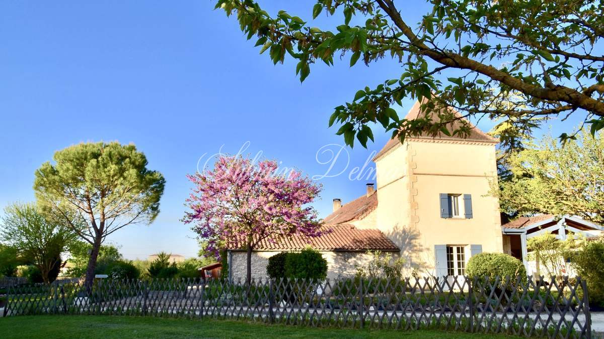 Manoir et gîtes d'exception entre Bergerac / Sarlat et Agen
