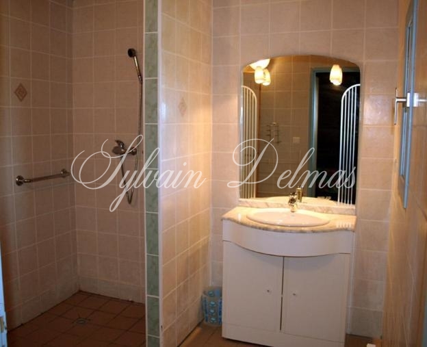 Domaine — Complexe hôtelier 14 gites 47 CH centre de vacances proche de Périgueux.