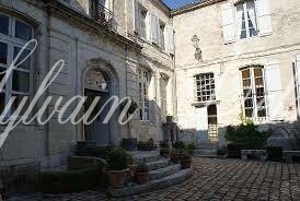Château — Exceptionnel Manoir XVIII° plein centre entre Bergerac et Marmande