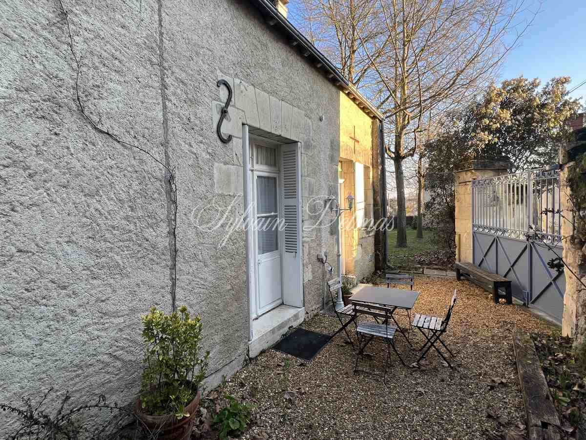 Château — Manoir du XV° à 20 minutes de Tours entièrement restauré