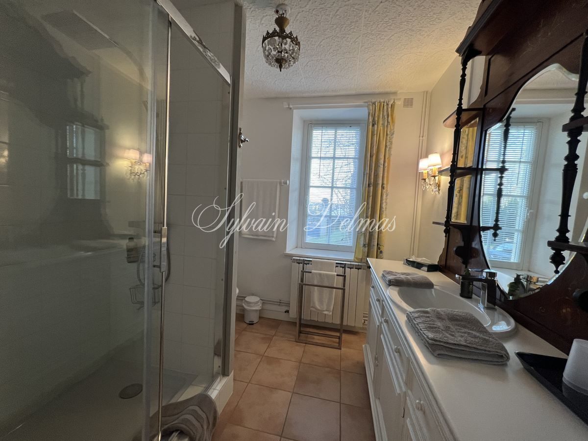 Château — Manoir du XV° à 20 minutes de Tours entièrement restauré