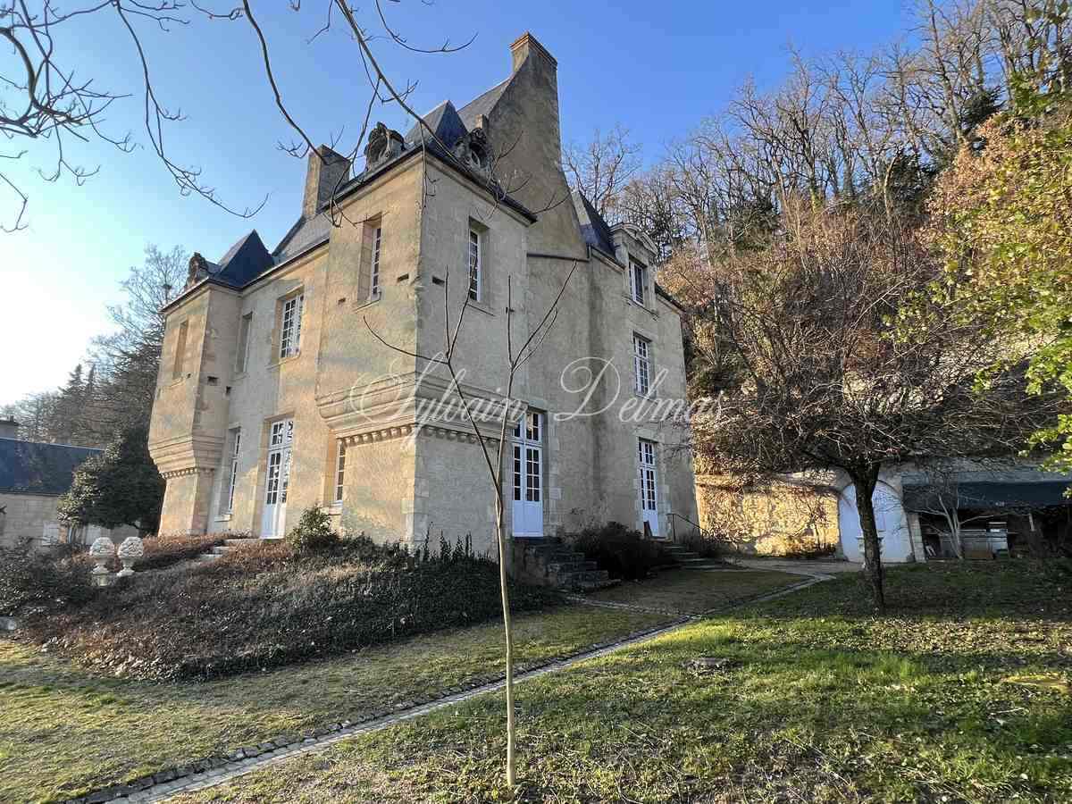 Château — Manoir du XV° à 20 minutes de Tours entièrement restauré