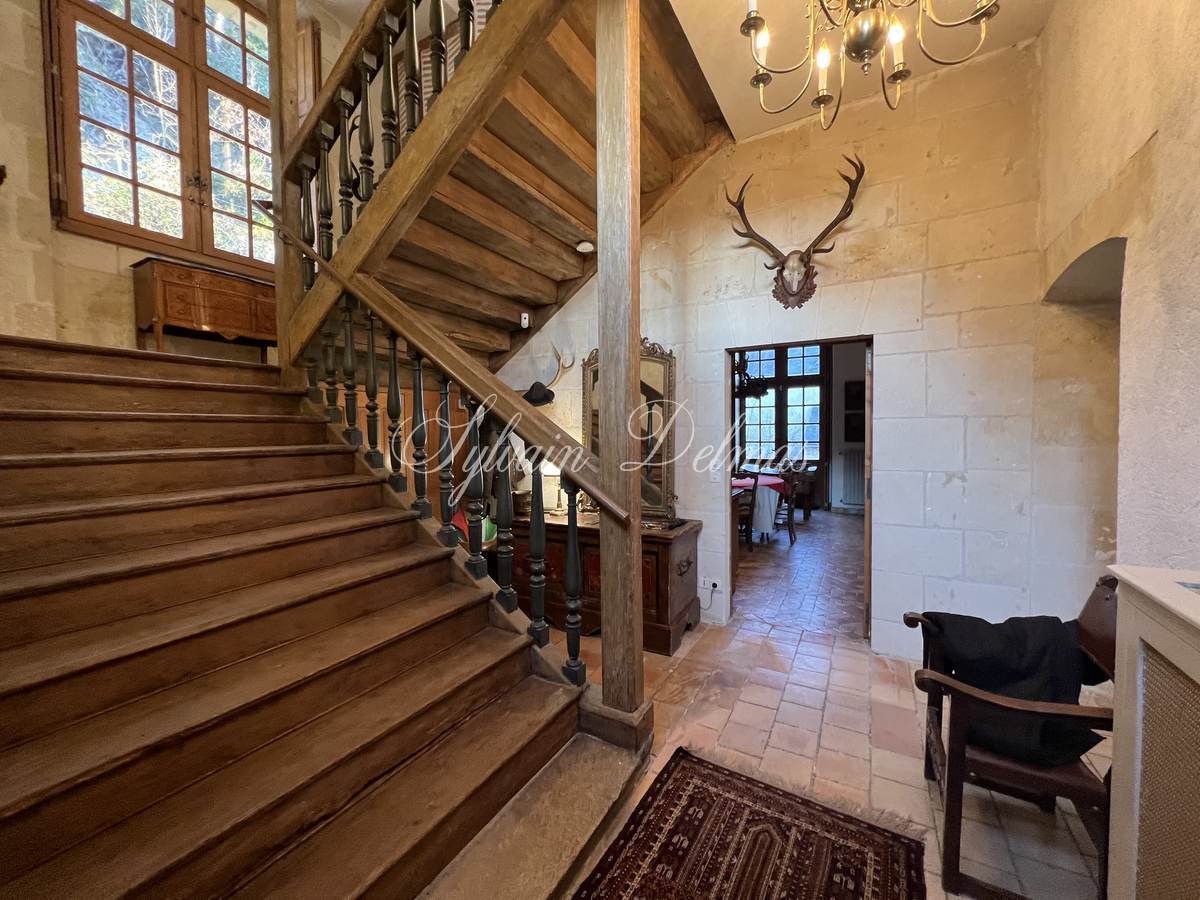 Château — Manoir du XV° à 20 minutes de Tours entièrement restauré